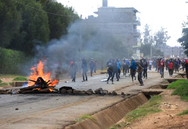 Protest held in Kenya against planned U.S. Ebola quarantine facility NANYUKI, KENYA - JUNE 09: Dozens of people gather to protest against a planned Ebola quarantine facility for U.S. citizens in Nanyuki, central Kenya on June 09, 2026. Kenyan police used water cannons and tear gas to disperse the demonstrators who blocked a road and set fires. Lucas Mukasa Anadolu Nanyuki Kenya. Editorial use only. Please get in touch for any other usage.  Copyright: x2026xAnadoluxLucasxMukasax