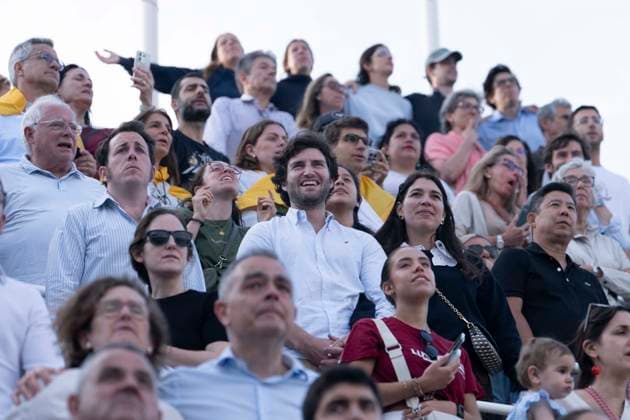 June 9, 2026, Barcelona, Catalonia, Italy: Barcelona, Spain. People cheer to Pope Leo XIV at the meeting with the catholic community of Catalonia at Stadium Lluis Companys. Barcelona Italy  - ZUMAm214 20260609_zip_m214_003 Copyright: xMatteoxSeccix