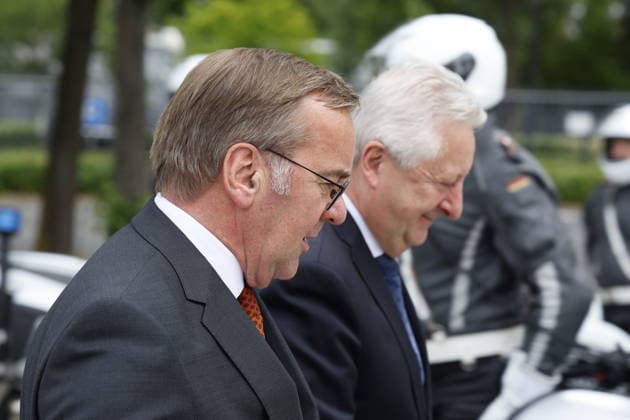 Berlin, Boris Pistorius trifft Jaromir Zuna Pistorius , ZÅ¯na; Antrittsbesuch: Verteidigungsminister Pistorius empfängt tschechischen Amtskollegen ZÅ¯na , am 09.06.2026 in Berlin, (Berliner Bendlerblock, Bundeswehr,), Deutschland *** Pistorius , ZÅ¯na Inaugural visit Defense Minister Pistorius receives Czech counterpart ZÅ¯na , on 09 06 2026 in Berlin, Berlin Bendlerblock, Bundeswehr, , Germany