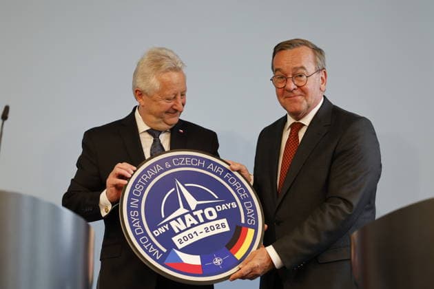 Berlin, Boris Pistorius trifft Jaromir Zuna Pistorius , ZÅ¯na; Antrittsbesuch: Verteidigungsminister Pistorius empfängt tschechischen Amtskollegen ZÅ¯na , am 09.06.2026 in Berlin, (Berliner Bendlerblock, Bundeswehr,), Deutschland *** Pistorius , ZÅ¯na Inaugural visit Defense Minister Pistorius receives Czech counterpart ZÅ¯na , on 09 06 2026 in Berlin, Berlin Bendlerblock, Bundeswehr, , Germany