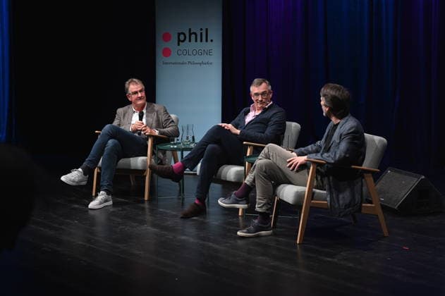Philosophiefest phil. Cologne in Köln Journalist Jürgen Wiebicke, l-r, Historiker Andreas Rödder und Extremismusforscher Armin Pfahl-Traughber spricht auf der Phil.Cologne, ein internationales Fest für Philosophie, über das Thema Gefährliche Ideen - über die Klassiker der Neuen Rechten und die Grenzen des Konservatismus *** Journalist Jürgen Wiebicke, l r, historian Andreas Rödder and extremism researcher Armin Pfahl Traughber speaks at Phil Cologne, an international festival of philosophy, on the topic of Dangerous Ideas about the classics of the New Right and the limits of conservatism