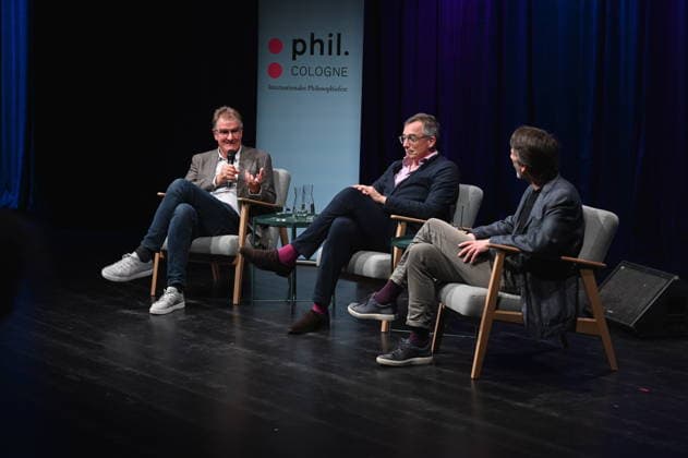 Philosophiefest phil. Cologne in Köln Journalist Jürgen Wiebicke, l-r, Historiker Andreas Rödder und Extremismusforscher Armin Pfahl-Traughber spricht auf der Phil.Cologne, ein internationales Fest für Philosophie, über das Thema Gefährliche Ideen - über die Klassiker der Neuen Rechten und die Grenzen des Konservatismus *** Journalist Jürgen Wiebicke, l r, historian Andreas Rödder and extremism researcher Armin Pfahl Traughber speaks at Phil Cologne, an international festival of philosophy, on the topic of Dangerous Ideas about the classics of the New Right and the limits of conservatism