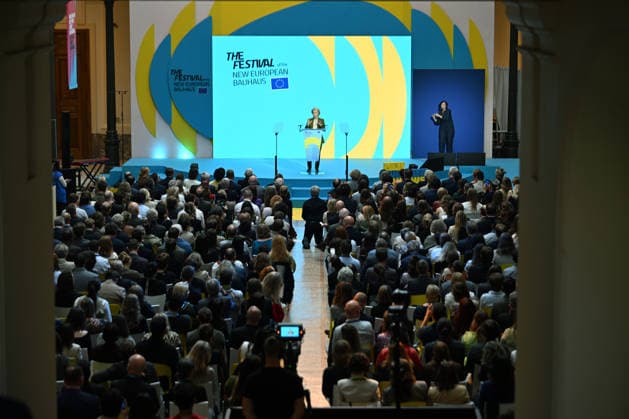 Belgien, New European Bauhaus Festival in Brüssel New European Bauhaus Festival in Brussels BRUSSELS, BELGIUM - JUNE 09: EU Commission President Ursula von der Leyen makes a speech during the opening of the New European Bauhaus Festival in Brussels, Belgium on June 09, 2026. The festival focuses on combating climate change within the construction and building sectors. Dursun Aydemir Anadolu Brussels Belgium. Editorial use only. Please get in touch for any other usage.  Copyright: x2026xAnadoluxDursunxAydemirx