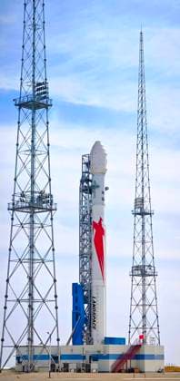 INNER MONGOLIA, CHINA - JUNE 09: A Zhuque-2E Y6 carrier rocket carrying two satellites named Spacesail DTC 01 and China Mobile 02 is ready to blast off from the Dongfeng commercial space innovation pilot zone on June 9, 2026 in Inner Mongolia Autonomous Region of China. The carrier rocket blasted off at 4:23 p.m. (Beijing Time). The satellites entered into the preset orbit successfully.  Copyright: xVCGx 111647099781