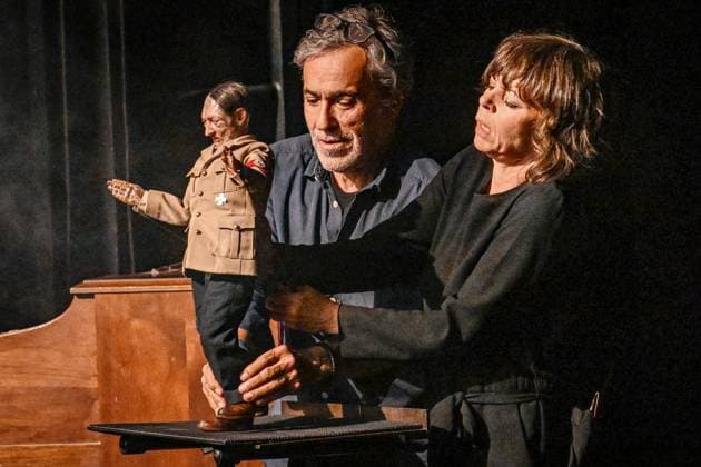 Letzter Videoschnipselabend mit Jürgen Kuttne an der Volksbühne ** NUR FÜR REDAKTIONELLE ZWECKE ** EDITORIAL USE ONLY **<p>Letzter Videoschnipselabend mit Jürgen Kuttne an der Volksbühne, fotografiert am 09.06.2026 in Berlin. Berlin Berlin Berlin Copyright: MaurizioxGambarini *** Last video snippet evening with Jürgen Kuttne at the Volksbühne FOR EDITORIAL PURPOSES ONLY EDITORIAL USE ONLY p Last video snippet evening with Jürgen Kuttne at the Volksbühne, photographed on 09 06 2026 in Berlin Berlin Berlin Berlin Copyright MaurizioxGambarini Copyright: MaurizioxGambarini doc867y1me7hc7um0xxmem ,EDITORIAL USE ONLY