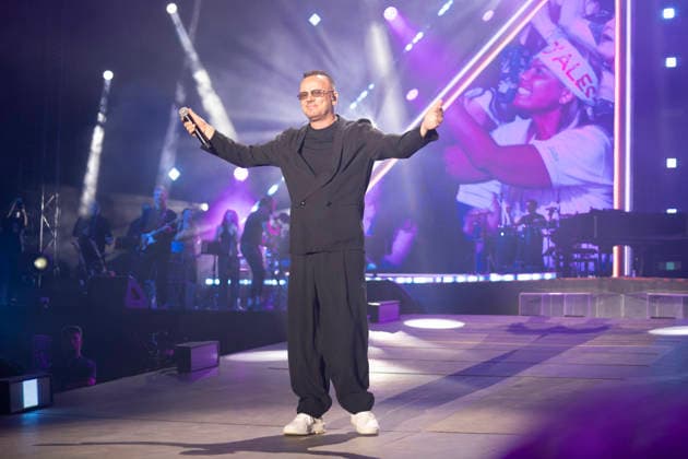 Gigi D Alessio performs live in Caseta, Italy - 09 Jun 2026 Gigi D alessio performs live at Reggia di Caserta. Caserta Italy Copyright: xFrancescoxCiglianox xSOPAxImagesx dalessio-reggiacaserta17-ok