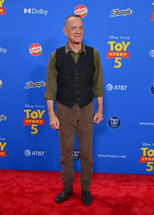Disney And Pixar™s ˜Toy Story 5™ Los Angeles Premiere Tom Hanks arriving to Disney and Pixar™s Toy Story 5 Los Angeles premiere held at the Dolby Theatre on June 9, 2026 in Hollywood, CA. Hollywood Dolby Theatre California USA Copyright: xLisaxOConnorx xAFF-USA.comx