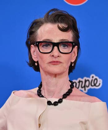 Disney And Pixar™s ˜Toy Story 5™ Los Angeles Premiere Joan Cusack arriving to Disney and Pixar™s Toy Story 5 Los Angeles premiere held at the Dolby Theatre on June 9, 2026 in Hollywood, CA. Hollywood Dolby Theatre California USA Copyright: xLisaxOConnorx xAFF-USA.comx