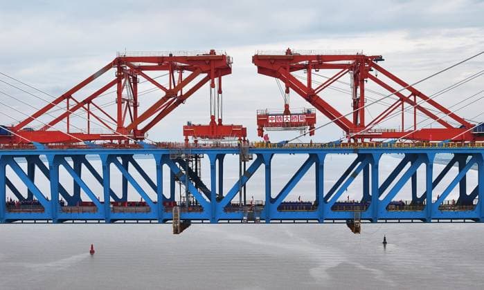 SHANGHAI, CHINA - JUNE 09: A view of the Chongqi Highway-Railway Bridge over the Yangtze River on June 9, 2026 in Shanghai, China. A key project of the Shanghai-Chongqing-Chengdu high-speed railway, the Chongqi Highway-Railway Bridge was successfully closed here on June 9. It has a total length of 4.09 kilometers and a main span of 400 meters. Once opened to traffic, the bridge will reduce the travel time between Shanghai and Qidong of Jiangsu from two and a half hours to less than half an hour.  Copyright: xChinaxNewsxServicex 111647089517