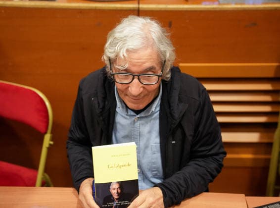 Boualem Sansal A meeting with Boualem Sansal at the town hall of Pariss 17th arrondissement to discuss his book La Légende on june 9th 2026 Paris France Anne Sophie Guebey Bestimage A meeting with Boualem Sansal at the town hall of Pariss 17th arrondissement to discuss his book La légende on june 9th 2026 Paris France  Copyright: xAnne-SophiexGuebeyx xBestimagexAnne-SophiexGuebeyx xBestimagex
