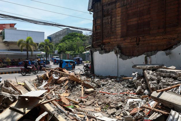 Nearly 88,000 affected by 7.8-magnitude quake, 22,690 remain displaced in Southern Philippines GENERAL SANTOS, PHILIPPINES – JUNE 10: The debris of a collapsed residential building is seen following a deadly earthquake in General Santos, Philippines, on June 10, 2026. Nearly 88,000 people across southern Mindanao have been affected by a magnitude 7.8 earthquake that struck southern Philippines on June 8, while more than 22,000 remain displaced as aftershocks continue, according to government and NGO figures. The quake has killed dozens of people, damaged infrastructure and homes, and caused residential buildings and poorly constructed houses to collapse, making it the strongest earthquake to hit the disaster-prone Southeast Asian country th  Copyright: x2026xAnadoluxDanielxCengx