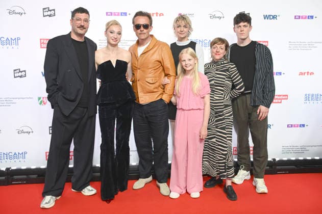Stefan Schaller, Helena Zengel, Lucas Gregorowicz, Luise Heyer, Hanna Heckt, Pola Beck und Roman Wieland bei der Premiere der WDR Arte-Serie Westend Girl auf dem 12. Seriencamp Festivals 2026 im Cinenova. Köln, 09.06.2026 *** Stefan Schaller, Helena Zengel, Lucas Gregorowicz, Luise Heyer, Hanna Heckt, Pola Beck and Roman Wieland at the premiere of the WDR Arte series Westend Girl at the 12 Series Camp Festival 2026 at Cinenova Cologne, 09 06 2026 Foto:xC.xAdolph xFuturexImagex westend_6603