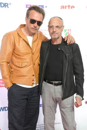 Lucas Gregorowicz mit Gast bei der Premiere der WDR Arte-Serie Westend Girl auf dem 12. Seriencamp Festivals 2026 im Cinenova. Köln, 09.06.2026 *** Lucas Gregorowicz with guest at the premiere of the WDR Arte series Westend Girl at the 12 Series Camp Festival 2026 at Cinenova Cologne, 09 06 2026 Foto:xC.xAdolph xFuturexImagex westend_6612