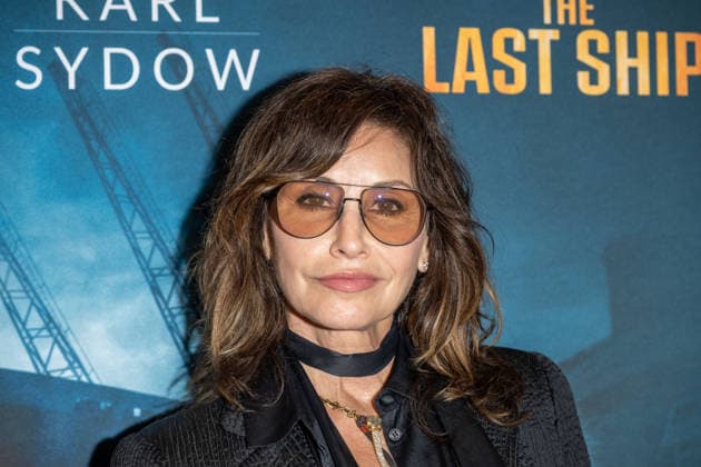 The Last Ship Revival Opening Night at the Metropolitan Opera House in New York, USA - 09 Jun 2026 Gina Gershon attends The Last Ship Revival Opening Night at the Metropolitan Opera House. New York United States Copyright: xRonxAdarx xSOPAxImagesx _radar_broadway_06092026_00467