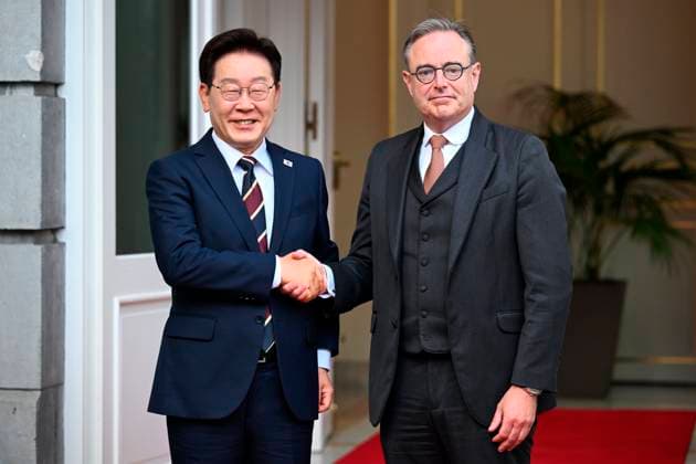 PM Bart De Wever meets South Korean President Lee Jae Myung BRUSSELS, BELGIUM - JUNE 10 : PM Bart De Wever meets South Korean President Lee Jae Myung on June 10, 2026 in Brussels, Belgium, 10 06 2026 Brussels Belgium  Copyright: xDidierxLebrunx