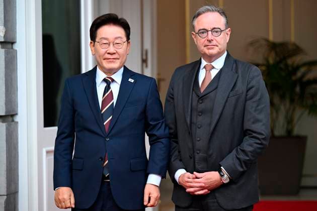 PM Bart De Wever meets South Korean President Lee Jae Myung BRUSSELS, BELGIUM - JUNE 10 : PM Bart De Wever meets South Korean President Lee Jae Myung on June 10, 2026 in Brussels, Belgium, 10 06 2026 Brussels Belgium  Copyright: xDidierxLebrunx