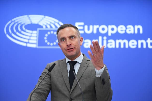 MEPs Tobe, Sippel, Buxade and Keller discuss EU Migration and Asylum Pact BRUSSELS, BELGIUM – JUNE 10: Member of the European Parliament Tomas Tobe speaks during a press conference held by MEPs from different political groups on the European Union Migration and Asylum Pact and the European Parliament s role in its implementation at the European Parliament in Brussels, Belgium, on June 10, 2026. The pact is set to enter into force on June 12. Dursun Aydemir Anadolu Brussels Belgium. Editorial use only. Please get in touch for any other usage.  Copyright: x2026xAnadoluxDursunxAydemirx