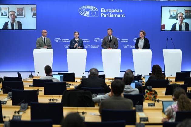 MEPs Tobe, Sippel, Buxade and Keller discuss EU Migration and Asylum Pact BRUSSELS, BELGIUM – JUNE 10: Members of the European Parliament Jorge Buxade (L), Birgit Sippel (2nd L), Tomas Tobe (2nd R) and Fabienne Keller (R) attend a press conference on the European Parliament s approach to the European Union Migration and Asylum Pact and its role in the implementation of the agreement at the European Parliament in Brussels, Belgium, on June 10, 2026. The pact is set to enter into force on June 12. Dursun Aydemir Anadolu Brussels Belgium. Editorial use only. Please get in touch for any other usage.  Copyright: x2026xAnadoluxDursunxAydemirx