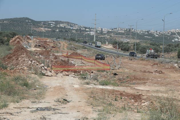 Israelis expand the area around Marda in the West Bank SALFIT, WEST BANK, PALESTINE - JUNE 9: Israel’s road construction and land expropriation related to the expansion of the Ariel settlement cause damage to agricultural lands and alter the region’s geographic landscape using heavy machinery in the village of Marda, part of Salfit, West Bank, Palestine, on June 9, 2026. Issam H.s. Alasmar Anadolu Salfit West Bank. Editorial use only. Please get in touch for any other usage.  Copyright: x2026xAnadoluxIssamxH.s.xAlasmarx