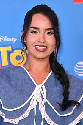 Alexia Del Valle bei der Weltpremiere des Animationsfilms Toy Story 5 im Dolby Theatre. Los Angeles, 09.06.2026 *** Alexia Del Valle at the world premiere of the animated film Toy Story 5 at the Dolby Theatre Los Angeles, 09 06 2026 Foto:xD.xStarbuckx xFuturexImagex toy_story_6305