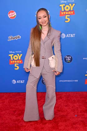 Mykal-Michelle Harris bei der Weltpremiere des Animationsfilms Toy Story 5 im Dolby Theatre. Los Angeles, 09.06.2026 *** Mykal Michelle Harris at the world premiere of the animated film Toy Story 5 at the Dolby Theatre Los Angeles, 09 06 2026 Foto:xD.xStarbuckx xFuturexImagex toy_story_6313