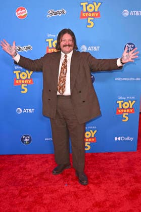 Matty Matheson bei der Weltpremiere des Animationsfilms Toy Story 5 im Dolby Theatre. Los Angeles, 09.06.2026 *** Matty Matheson at the world premiere of the animated film Toy Story 5 at the Dolby Theatre Los Angeles, 09 06 2026 Foto:xD.xStarbuckx xFuturexImagex toy_story_6322