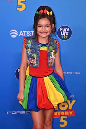 Scarlett Spears bei der Weltpremiere des Animationsfilms Toy Story 5 im Dolby Theatre. Los Angeles, 09.06.2026 *** Scarlett Spears at the world premiere of the animated film Toy Story 5 at the Dolby Theatre Los Angeles, 09 06 2026 Foto:xD.xStarbuckx xFuturexImagex toy_story_6337