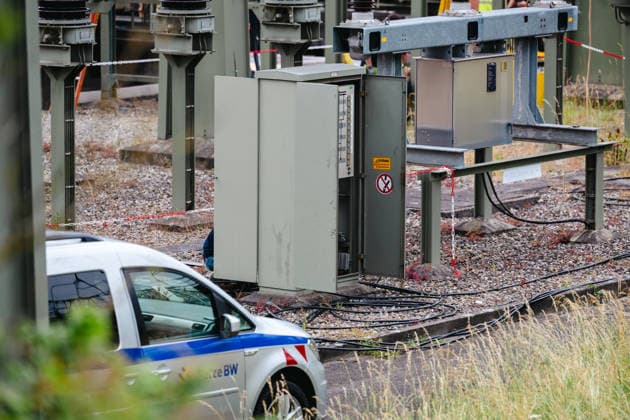 Aktuelle Themenbilder: AktuelleSituation in Reutlingen - Betzingen nach dem Stromausfall, 10.06.2026 Aktuelle Themenbilder: AktuelleSituation in Reutlingen - Betzingen nach dem Stromausfall, 10.06.2026, Blick auf Umspannwerk in der Markwiesenstrasse Betzingen. Netze BW. *** Current themed pictures Current situation in Reutlingen Betzingen after the power outage, 10 06 2026 Current themed pictures Current situation in Reutlingen Betzingen after the power outage, 10 06 2026, View of transformer station in Markwiesenstrasse Betzingen Netze BW Copyright: xEibner-Pressefoto DimitrixDrofitschx EP_ddh