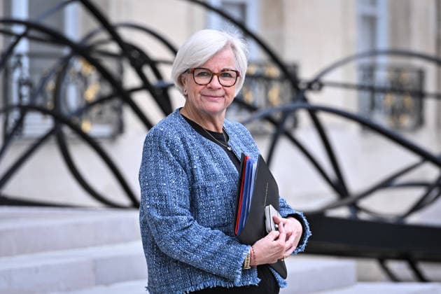 Council of Ministers at the Elysee Palace FA French Minister for the Armed Forces and Veterans Catherine Vautrin exits the Elysee Palace after the Council of Ministers in Paris, on June 10, 2026. Photo by Firas Abdullah ABACAPRESS.COM Paris Île-de-France France  Copyright: xAbdullahxFiras ABACAx