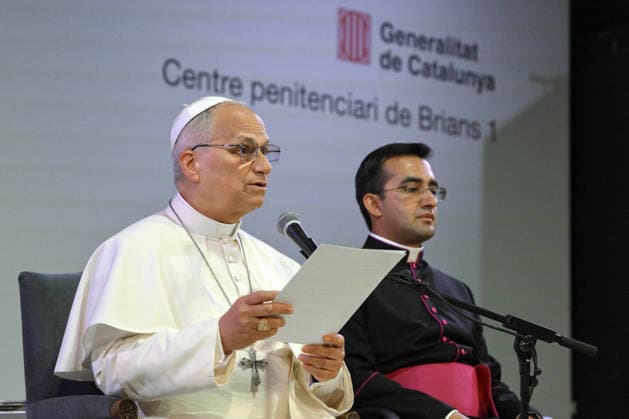 Pope Leo XIV Visits A Jail - Barcelona Pope Leo XIV visits the ‘Brians 1 Penitential Center’ in Barcelona on June 10, 2026 on the fifth day of his pastoral visit to Spain. Pope Leo XIV reminded prisoners that life s mistakes do not define a person s identity. Photo by (EV) Simone Risoluti Vatican Media ABACAPRESS.COM Barcelona Spain  Copyright: xABACAx