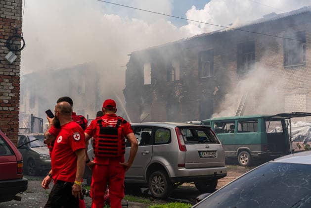 Aftermath of drone strike on Kharkiv Tax Inspectorate KHARKIV, UKRAINE – JUNE 10: Police officers and firefighters work at the site of a drone strike on the Payers Center of the Kharkiv Tax Inspectorate in Kharkiv, Ukraine, on June 10, 2026. Emergency crews responded to the scene to extinguish the fire following the attack. Carlo Bravo Anadolu Kharkiv Ukraine. Editorial use only. Please get in touch for any other usage.  Copyright: x2026xAnadoluxCarloxBravox