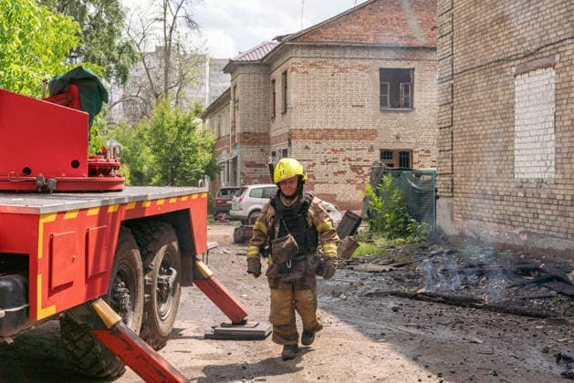 Aftermath of drone strike on Kharkiv Tax Inspectorate KHARKIV, UKRAINE – JUNE 10: Firefighters work at the site of a drone strike on the Payers Center of the Kharkiv Tax Inspectorate in Kharkiv, Ukraine, on June 10, 2026. Emergency crews responded to the scene to extinguish the fire following the attack. Carlo Bravo Anadolu Kharkiv Ukraine. Editorial use only. Please get in touch for any other usage.  Copyright: x2026xAnadoluxCarloxBravox