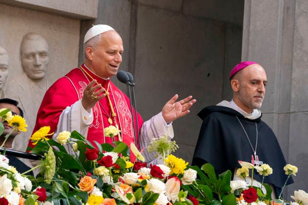 Pope Leon XIV At Basilica Of Montserrat - Barcelona Pope Leon XIV visits the Basilica of Montserrat, a place of faith, tradition, and spiritual heritage, during a historic and deeply meaningful visit in Montserrat near Barcelona, Catalonia, Spain on June 10, 2026, marked by moments of prayer, reflection, and communion. Photo by S.Villarroel ALTERPHOTOS ABACAPRESS.COM Barcelona Spain  Copyright: xAlterPhotos ABACAx