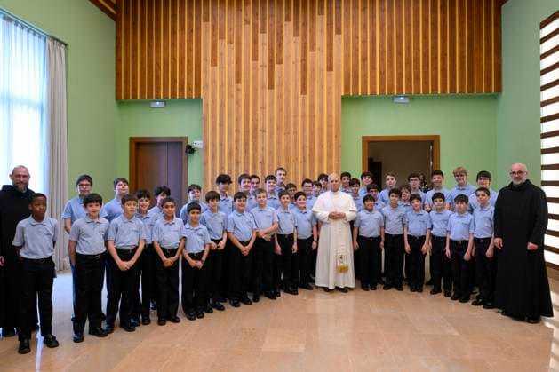 SPAIN - POPE LEO XIV MEET THE BENEDICTINE COMMUNITY AT THE ABBEY OF OUR LADY OF MONTSERRAT , NEAR BARCELLONA - 2026 6 10 Spain, Vatican, 2026 6 10 Pope Leo XIV meet the Benedictine Community at the Abbey of Our Lady of Montserrat, near Barcelona, EDITORIAL USE ONLY - NO BOOKS Copyright: xVATICANxMEDIA CPPx
