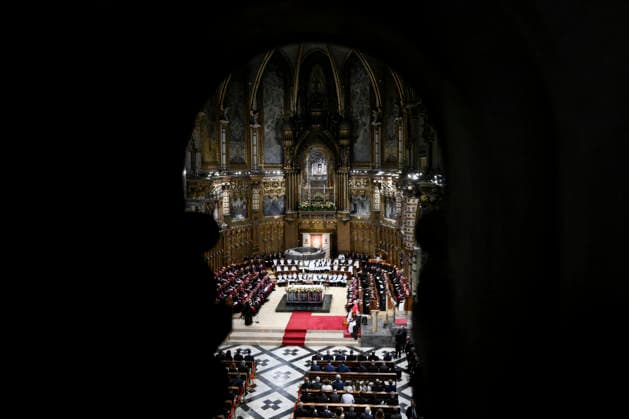SPAIN - POPE LEO XIV TAKES PART IN THE RECITATION OF THE ROSARY AT THE ABBEY OF OUR LADY OF MONTSERRAT , NEAR BARCELLONA - 2026 6 10 Spain, Vatican, 2026 6 10 Pope Leo XIV takes part in the recitation of the Rosary at the Abbey of Our Lady of Montserrat, near Barcelona, EDITORIAL USE ONLY - NO BOOKS Copyright: xVATICANxMEDIA CPPx