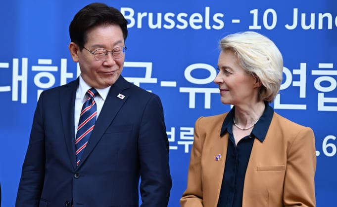 European Union (EU) - Republic of Korea Summit in Brussels BRUSSELS, BELGIUM - JUNE 10: South Korean President Lee Jae-myung (L), and EU Commission President Ursula von der Leyen (R) attend the opening of the European Union (EU) - Republic of Korea Summit in Brussels, Belgium, on June 10, 2026. Dursun Aydemir Anadolu Brussels Belgium. Editorial use only. Please get in touch for any other usage.  Copyright: x2026xAnadoluxDursunxAydemirx