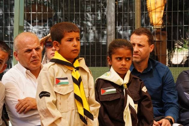 Diplomats visit Khan al-Ahmar amid concerns over displacement Arab and foreign ambassadors and consuls accredited to the State of Palestine, accompanied by Palestinian ministers, visit the village of Khan al-Ahmar, east of Jerusalem, on June 10, 2026, during a field tour organized by the Palestinian government to assess the conditions of residents facing the threat of displacement. Photo by Prime Minister Office apaimages Ramallah West Bank Palestinian Territory 100626_Jerusalem_PMO_00(3).jpeg Copyright: xapaimagesxPrimexMinisterxOfficex xapaimagesx