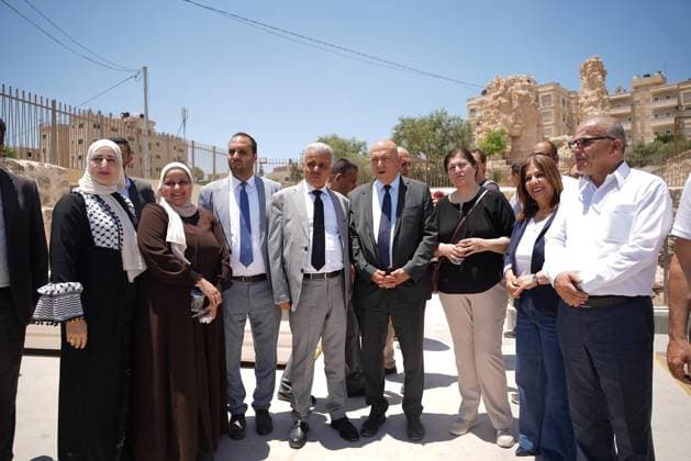Diplomats visit Khan al-Ahmar amid concerns over displacement Arab and foreign ambassadors and consuls accredited to the State of Palestine, accompanied by Palestinian ministers, visit the village of Khan al-Ahmar, east of Jerusalem, on June 10, 2026, during a field tour organized by the Palestinian government to assess the conditions of residents facing the threat of displacement. Photo by Prime Minister Office apaimages Ramallah West Bank Palestinian Territory 100626_Jerusalem_PMO_00(8).jpeg Copyright: xapaimagesxPrimexMinisterxOfficex xapaimagesx