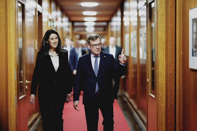 News Bilder des Tages (R-L) Johann Wadephul (CDU), Bundesaussenminister, trifft Anita Orban, Aussenministerin von Ungarn, zu einem Gespraech in Berlin, 10.06.2026. Fotografiert im Auftrag des Auswaertigen Amtes. Berlin Deutschland *** R L Johann Wadephul CDU , Federal Foreign Minister, meets Anita Orban, Foreign Minister of Hungary, for talks in Berlin, 10 06 2026 Photographed on behalf of the Federal Foreign Office Berlin Germany Copyright: xFlorianxGaertnerx