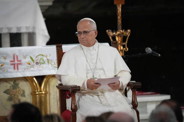 Pope Leo XIV meets with diocesan charity and assistance organizations in the Raval Pope Leo XIV holds an ecclesial meeting with diocesan charity and assistance organizations in the Church of St. Augustine, located in the neighborhood of El Raval, on June 10, 2026, in Barcelona, Catalunya Espana This social event serves as a platform to deliver a speech in support of vulnerable groups and to support the humanitarian work carried out by organizations such as Caritas and various grassroots religious communities with people at risk of exclusion The meeting brings together representatives of some 90 institutions 10 JUNE 2026 POOL POPE LEON XIV BARCELONA EL RAVAL CHARITY SAN AGUSTÍN Barcelona Catalunya Catalunya Barcelona Catalunya Espana  Copyright: xDavidxZorrakino EuropaxPress Poox 7586802