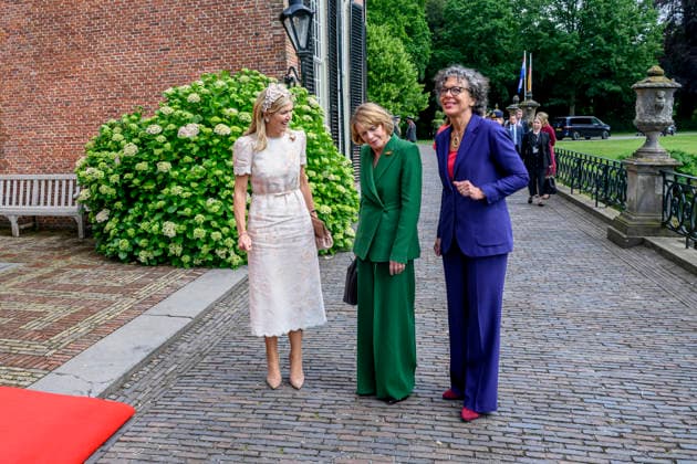 10-06-2026 Voorschoten Queen Maxima and King Willem-Alexander and Federal President of Germany Frank-Walter Steinmeier and Elke Budenbender and Rob Jetten pose before the government lunch at castle Duivenvoorde in Voorschoten on the 2nd day of the 3 day statevisit to the Netherlands. Â  Copyright: xPPEx