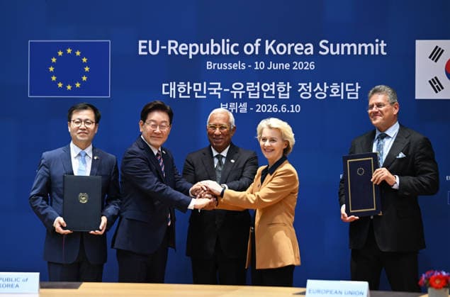 EU-South Korea Summit In Brussels BRUSSELS, BELGIUM - JUNE 10: European Council President Antonio Costa, European Commission President Ursula von der Leyen and South Korean President Lee Jae Myung attend the European Union (EU)-South Korea Summit in Brussels, Belgium, on June 10, 2026. Following the meeting, South Korean Trade Minister Yeo Han-koo and European Commissioner for Trade Maros Sefcovic sign an agreement. Dursun Aydemir Anadolu Brussels Belgium. Editorial use only. Please get in touch for any other usage.  Copyright: x2026xAnadoluxDursunxAydemirx