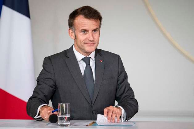 Emmanuel Macron at a meeting with the G7 Engament Groups - Paris French President Emmanuel Macron look and gestures during a meeting with the G7 Engament Groups at the Elysee Palace, French Presidential Palace, in Paris, on June 10, 2026. Photo by Eliot Blondet ABACAPRESS.COM Paris France France  Copyright: xBlondetxEliot ABACAx