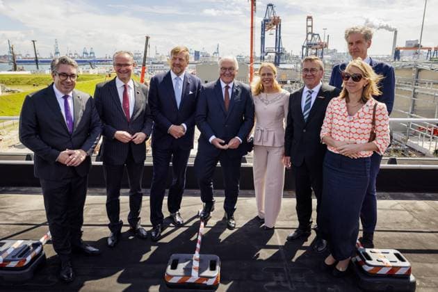 Den Haag, The Netherlands, 2026-06-10 15:51:16 THE HAGUE, 10-06-2026, Port of Rotterdam At the invitation of His Majesty the King King Willem-Alexander and Queen Maxima the Federal President of Germany, Frank-Walter Steinmeier, is paying a state visit to the Netherlands. He is accompanied by his wife, Elke Büdenbender. PHOTO: NLBeeld Robert Meerding In the photo: The visit of King Willem-Alexander and Federal President Steinmeier to the Port of Rotterdam begins with a tour of Porthos. During the tour, the King and the Federal President receive an explanation of the project s operation and visit the compressor facilities on the Maasvlakte. Credit: NL Beeld Robert Meerding Inc  Copyright: xx x