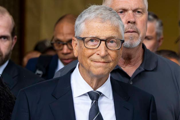 News Bilder des Tages Microsoft Co-Founder Bill Gates departs a closed-door interview with the House Oversight Committee Committee on Capitol Hill in Washington, DC on Wednesday, June 10, 2026. The committee is continuing to hold closed-door interviews as part of their investigation into convicted sex offender Jeffrey Epstein.  WAP20260610321 BONNIExCASH