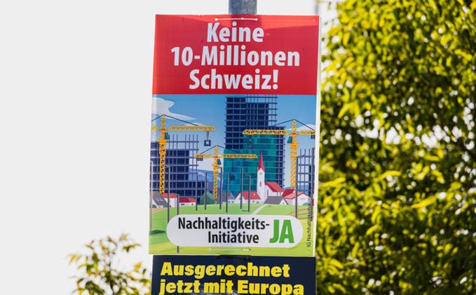 SVP voting poster for the sustainability initiative 2026 Bözen, Switzerland, 30th May 2026: A campaign poster from the Swiss People s Party (SVP) promotes the sustainability initiative and calls for Switzerland to have 10 million inhabitants. The Swiss electorate will vote on the popular initiative on June 14, 2026. *** SVP voting poster for the sustainability initiative 2026 Bözen, Switzerland, 30th May 2026 A campaign poster from the Swiss People s Party SVP promotes the sustainability initiative and calls for Switzerland to have 10 million inhabitants The Swiss electorate will vote on the popular initiative on June 14, 2026 Copyright: xAndreasxHaasx
