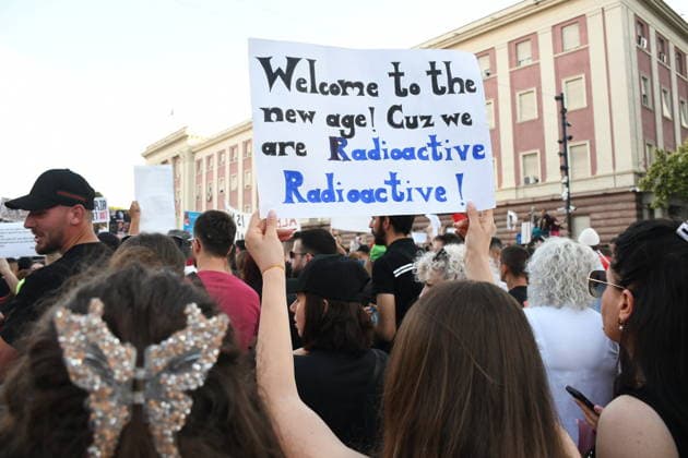 Protests against the Vlora tourism project continue in Albania TIRANA, ALBANIA - JUNE 10: People stage a protest against a planned tourism project in the Zvernec area of Avlonya (Vlora) as they gather at Skanderbeg Square in Tirana, Albania on June 10, 2026. Olsi Shehu Anadolu Tirana Albania. Editorial use only. Please get in touch for any other usage.  Copyright: x2026xAnadoluxOlsixShehux