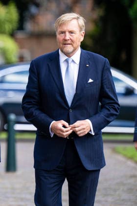 Dutch Royals receive Germany for state visit, day 2, The Hague, Netherlands - 10 Jun 2026 King Willem-Alexander during a government lunch in The Hague, during the state visit from the German Federal President to the Netherlands. The Hague The Netherlands  Copyright: xMischaxSchoemakerx