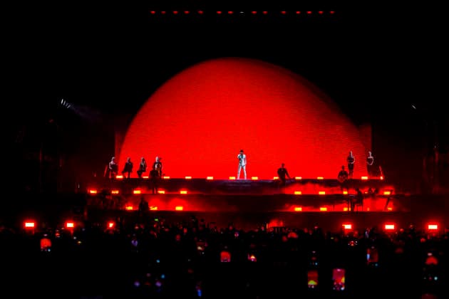 IPA85558959 - Rome Achille Lauro in concert as part of the tour - COMUNI IMMORTALI - STADI 2026 at the Stadio Olimpico in Rome Sold out in the photo ¢ Achille Lauro  Copyright: xbbrx xx 85558959