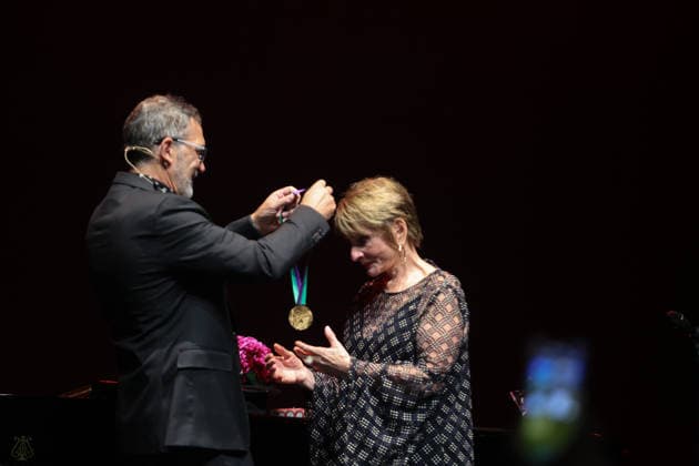 June 10, 2026: June 10, 2026 (malaga) Patti LuPone receives the Lux Ductor award in MoÂ¡laga from Antonio Banderas. The American actress Patti LuPone, one of the great legends of musical theater history on Broadway, has received this evening in MoÂ¡laga from the actor Antonio Banderas, the Lux Ductor prize.  - ZUMAc161 20260610_zap_c161_001 Copyright: xLorenzoxCarnerox